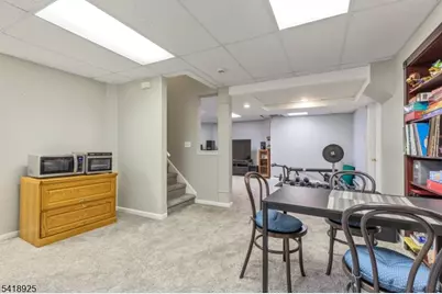 166 Preakness Cir, Branchburg Township, NJ 08876 - Photo 38