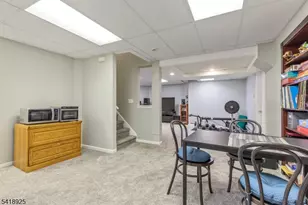 166 Preakness Cir, Branchburg Township, NJ 08876 - Photo 38