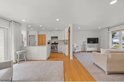 99 Normandy Rd, Clifton, NJ 07013 - Photo 6