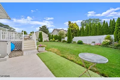 99 Normandy Rd, Clifton, NJ 07013 - Photo 20