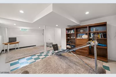 99 Normandy Rd, Clifton, NJ 07013 - Photo 16