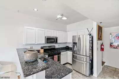 20 S Midland Ave #3, Kearny, NJ 07032 - Photo 14