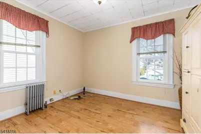 4 Peru Rd, Clifton, NJ 07012 - Photo 16