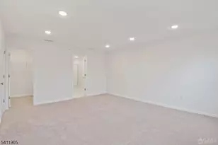 735 Station Rd, Dunellen, NJ 08812 - Photo 24