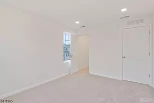 735 Station Rd, Dunellen, NJ 08812 - Photo 22