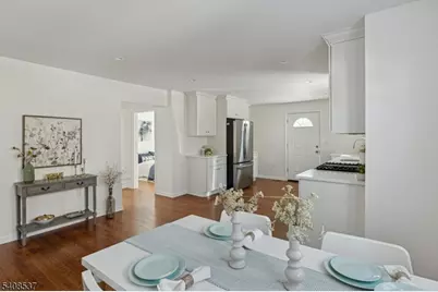 2210 Stecher Ave, Union Township, NJ 07083 - Photo 6