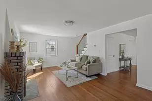 2210 Stecher Ave, Union Township, NJ 07083 - Photo 2