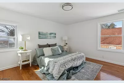 2210 Stecher Ave, Union Township, NJ 07083 - Photo 14