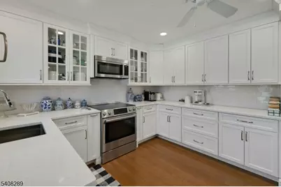 47 Dexter Dr N, Bernards Township, NJ 07920 - Photo 14