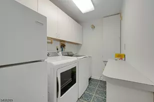 47 Dexter Dr N, Bernards Township, NJ 07920 - Photo 30