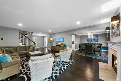 27 Cobblestone Ter, Montville Township, NJ 07045 - Photo 12