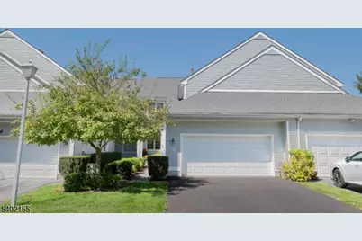 27 Cobblestone Ter, Montville Township, NJ 07045 - Photo 2