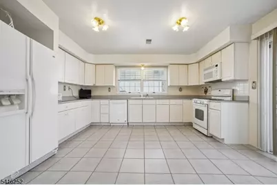 48 Marion Ave, New Providence, NJ 07974 - Photo 18