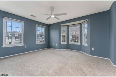 382 Hadleigh Ln, North Brunswick Township, NJ 08902 - Photo 14