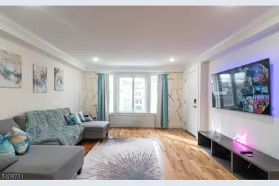 319 Renner Ave, Newark, NJ 07112 - Photo 16