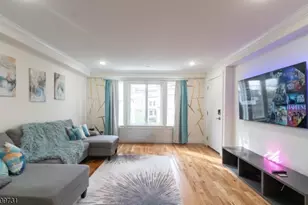 319 Renner Ave, Newark, NJ 07112 - Photo 16