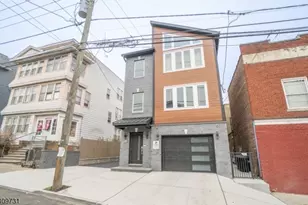 319 Renner Ave, Newark, NJ 07112 - Photo 2