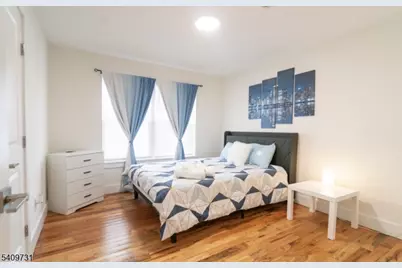 319 Renner Ave, Newark, NJ 07112 - Photo 24