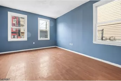 375 6th Ave, Newark, NJ 07107 - Photo 14