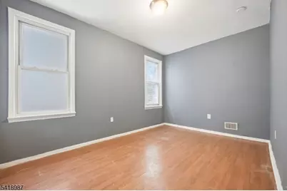 375 6th Ave, Newark, NJ 07107 - Photo 16