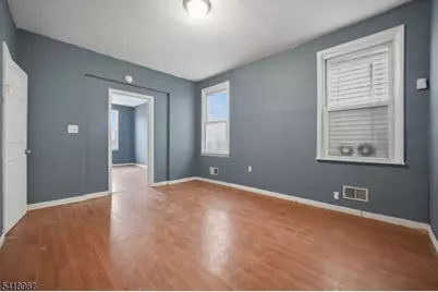 375 6th Ave, Newark, NJ 07107 - Photo 6