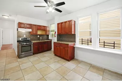 375 6th Ave, Newark, NJ 07107 - Photo 26