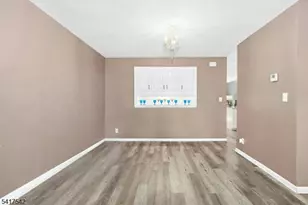 6 Maddaket, Scotch Plains Township, NJ 07076 - Photo 8