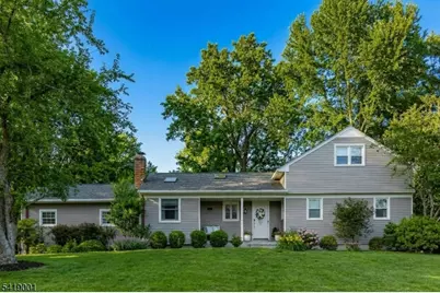 81 Atlas Rd, Bernards Township, NJ 07920 - Photo 2