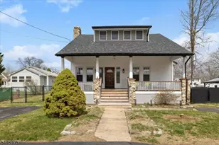 21 Center St, Mount Olive, NJ 07828 - Photo 1