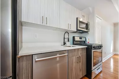26 Washington St #1, Montclair, NJ 07042 - Photo 26