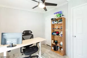 4 Oakdale Village Dr, South Brunswick Township, NJ 08902 - Photo 12