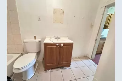 73 4th St #B2, Passaic, NJ 07055 - Photo 6