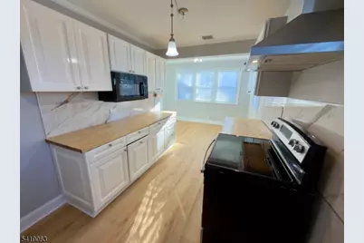 19 South St, Dover, NJ 07801 - Photo 4