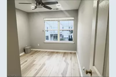 125 Marsillo Ct, Bridgewater, NJ 08807 - Photo 18