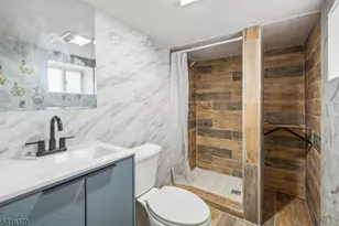 32 Edgewood Rd, Glen Ridge, NJ 07028 - Photo 26