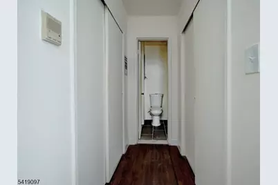 22 Cottage St #31, South Orange, NJ 07079 - Photo 4