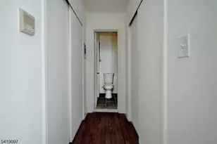 22 Cottage St, South Orange, NJ 07079 - Photo 4