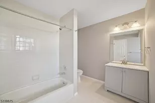 11 Freedom Ct, Montville Township, NJ 07045 - Photo 14