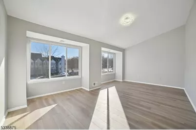 11 Freedom Ct #11, Montville Township, NJ 07045 - Photo 4