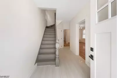 41 New St, Jersey City, NJ 07305 - Photo 6