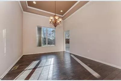 44 Colts Ln, Raritan Township, NJ 08822 - Photo 6