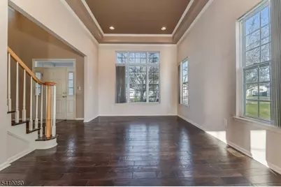 44 Colts Ln, Raritan Township, NJ 08822 - Photo 4