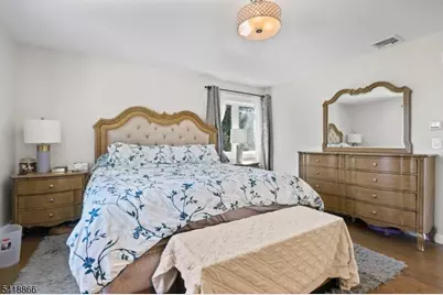 15 Wanda Ct, Clifton, NJ 07014 - Photo 24