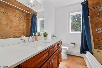 15 Wanda Ct, Clifton, NJ 07014 - Photo 18