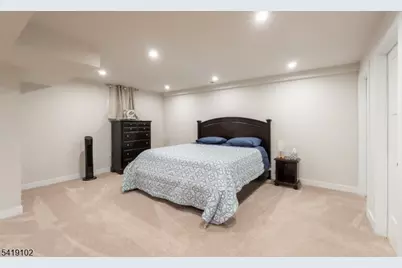 18 Sparrowhawk St, Washington Township, NJ 07882 - Photo 18