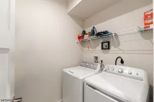 18 Sparrowhawk St, Washington Township, NJ 07882 - Photo 24
