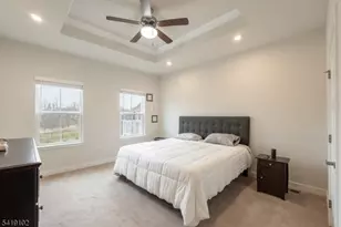 18 Sparrowhawk St, Washington Township, NJ 07882 - Photo 10