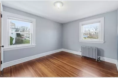 42 Hazel Ave, West Orange Township, NJ 07052 - Photo 22