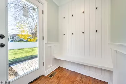 44 4th Ave, Roseland, NJ 07068 - Photo 18