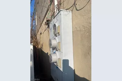 131 Raritan Ave, Keansburg, NJ 07734 - Photo 4